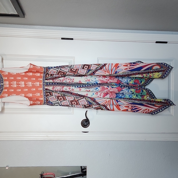 Dress - Picture 3 of 4